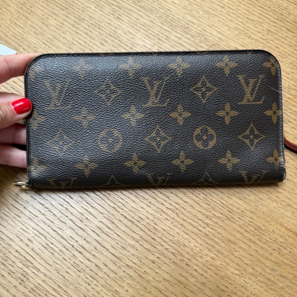 Louis Vuitton wallet - Picture 1 of 5